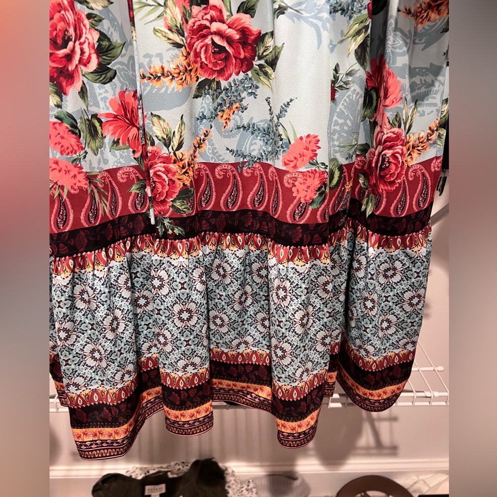 ALICE AND OLIVIA FLOWY FLOWER DRESS MINI LENGTH/ABOVE KNEE - Picture 11 of 12
